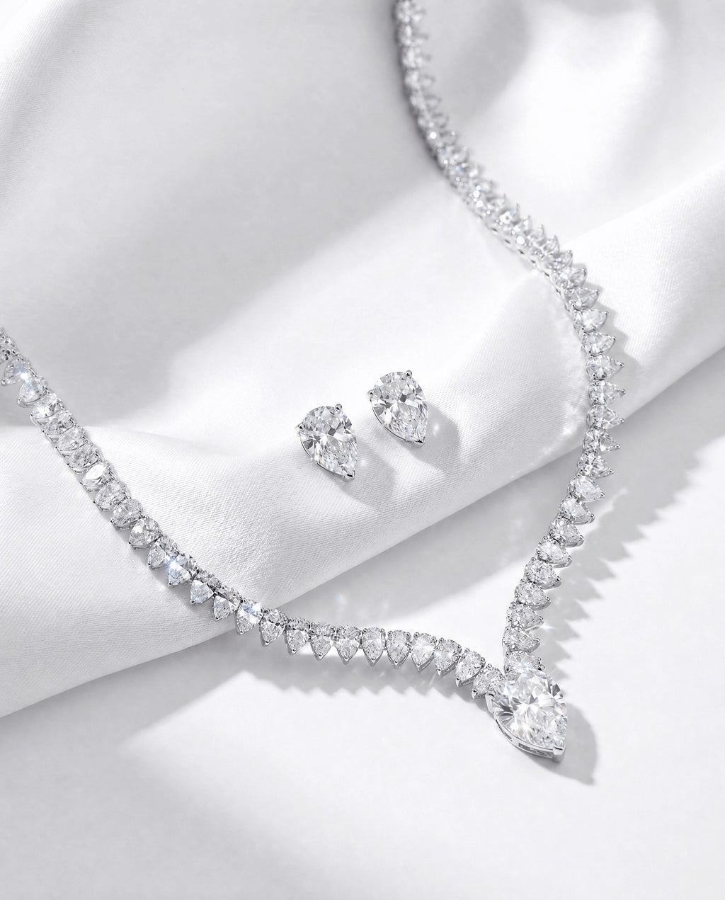 Elegance Crystal Pear Set