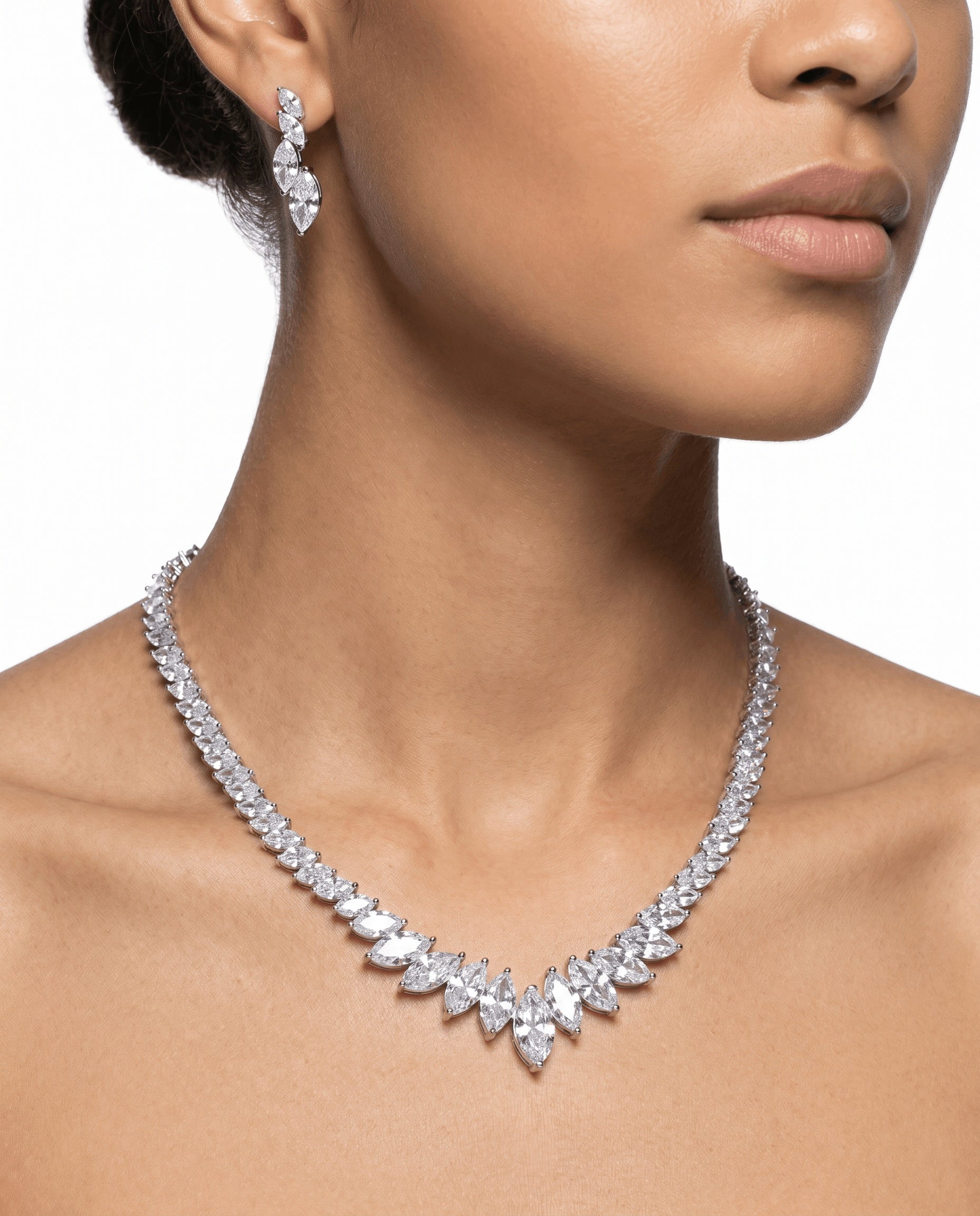 Elegance Regal Marquise Set 