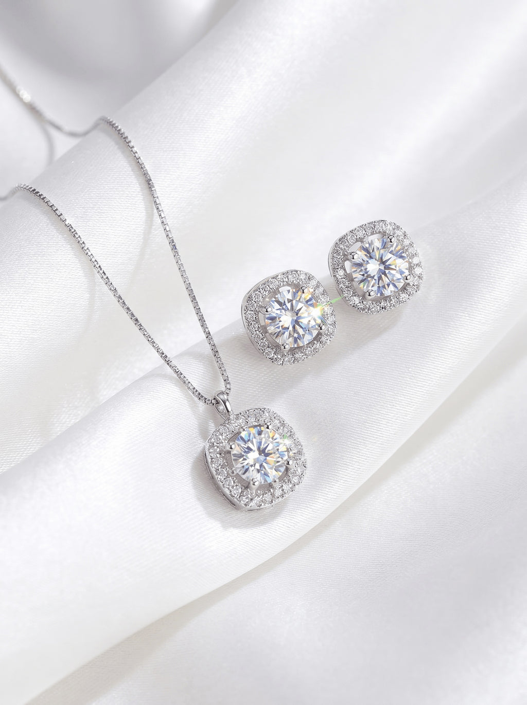 Pave Pendant Jewelry Set 